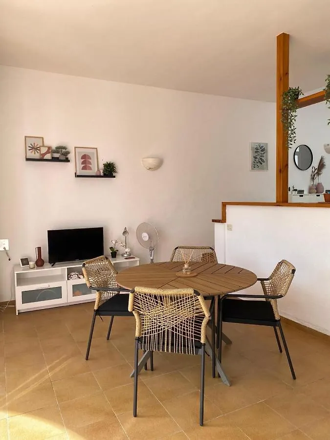 Coves Noves Nice Apartment Of 75 M2 10 Minutes Walk From The Beach Of Arenal D'En Castell Es Mercadal